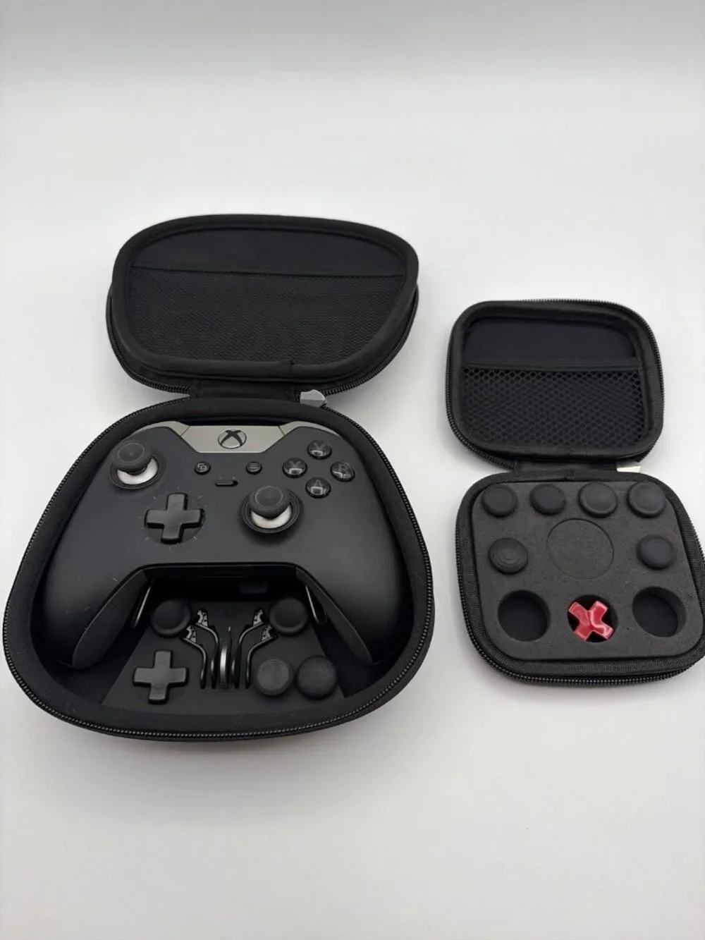 Microsoft Xbox One Elite 1698 Controller - Black *Read Tested Working
